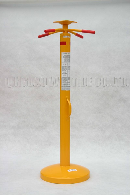 Trailer Stabilizing Jacks